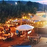 Campsite Playa De Ris *
