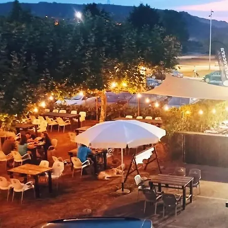 营地 Playa De Ris *