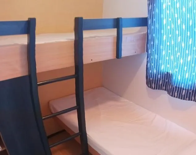 Κάμπινγκ Playa De Ris