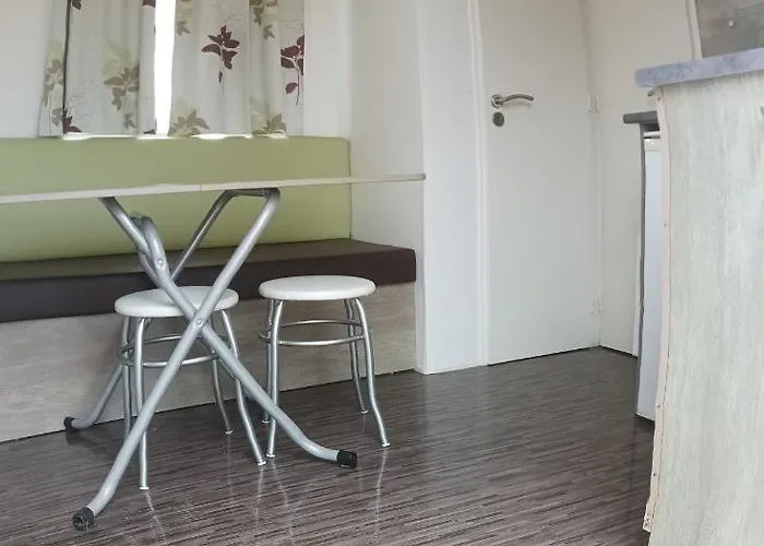 Κάμπινγκ Playa De Ris